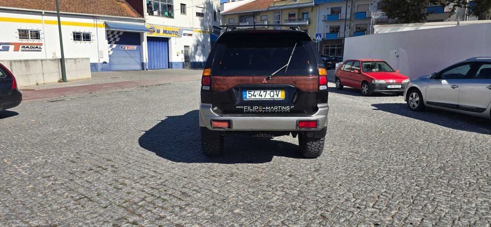 Mitsubishi Pajero Sportwagon