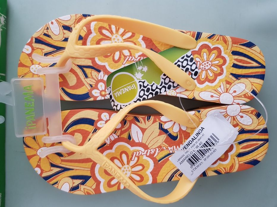 Chinelos Ipanema Amarelos Flores - Tamanho 40