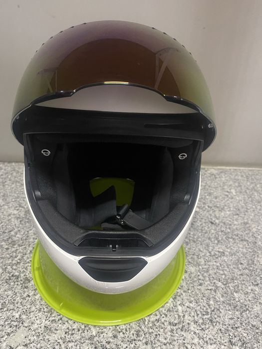 Capacete shuberth c4