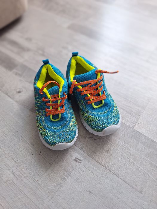 Кроси Кросівки суперлегкі 29 р(18 см) сітка