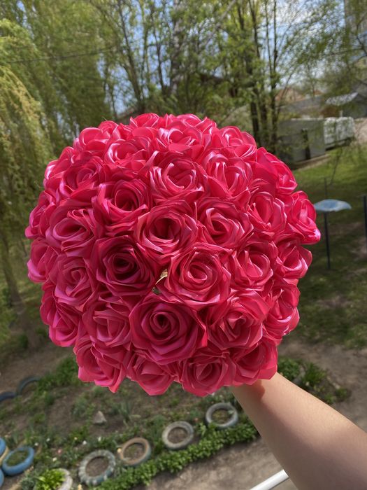 Букетики из атлосных лент