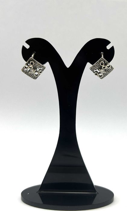 Nietypowe srebrne kolczyki Ag925