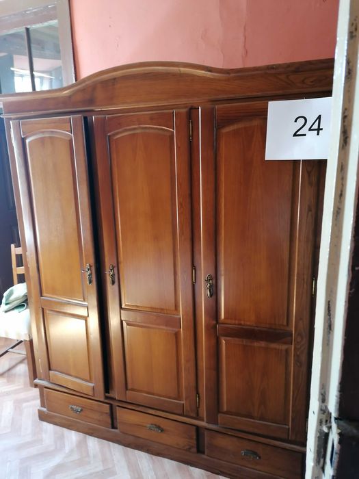 Vendo mobília de quarto completa em bom estado (arredores de Pinhel)