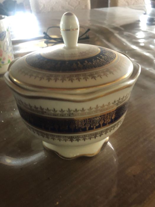 Bomboneira em porcelana