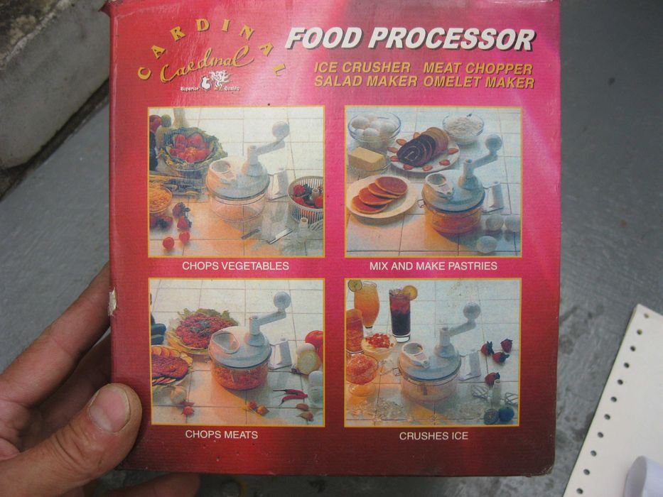 Продам ручной кухонный комбайн