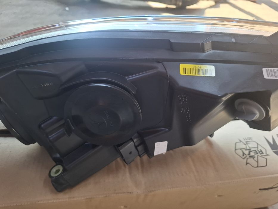 Фара ліва FORD FIESTA 2013-2017 (LED) HMPX HMP C1BB 13W030 CG
