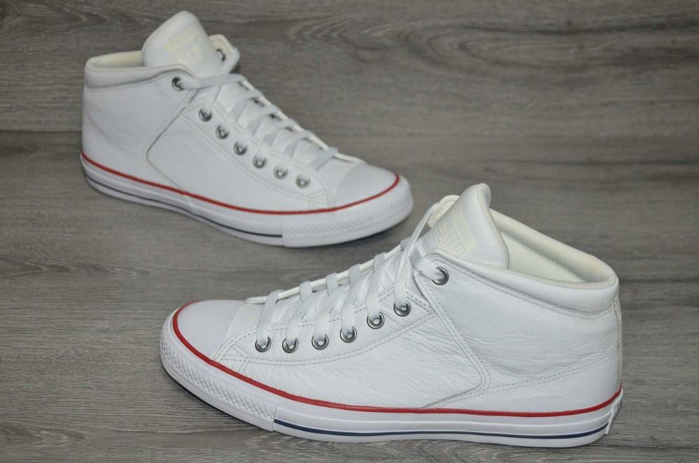 Продам кросівки шкіряні Фірма Converse