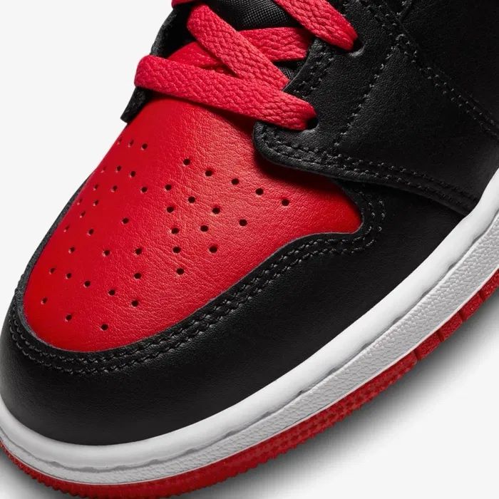 ОРИГИНАЛ | Кроссовки Nike Jordan 1 Mid Gs (DQ8423-060): 3 000 грн