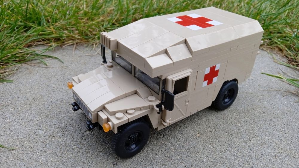 Klocki Cobi 24307 - samochód wojskowy Hummer