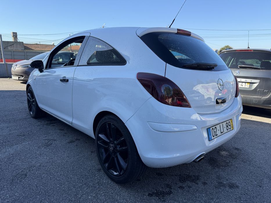 Opel Corsa 1.2i 85CV Color Edition — photo 5