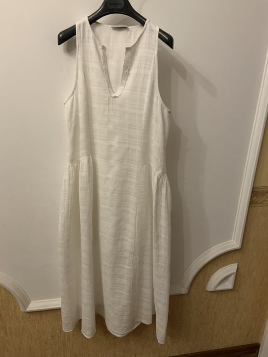 Літня біла довга сукня італія alpha studio