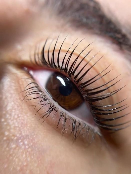 Ламінування вій Сихів