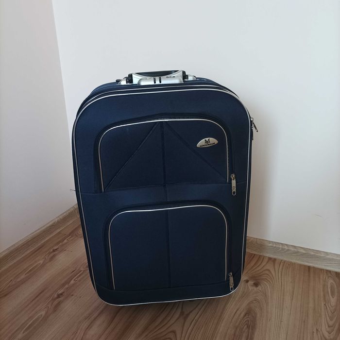 Duża walizka podróżna na kółkach plus kuferek Globtroter