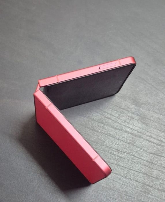 Samsung Z Flip 7