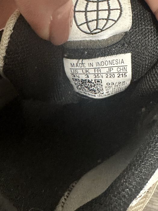 Adidas 35.5 (22cm) шкіра