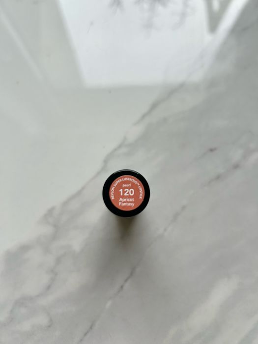 Pomadka Revlon Super Lustrous Lipstick apricot brzoskwiniowa szminka