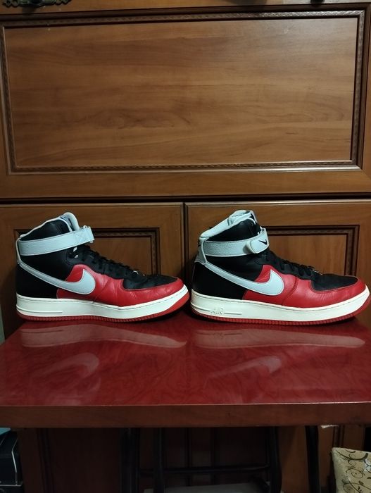 Кросівки Nike Air Force 1 . Великі.