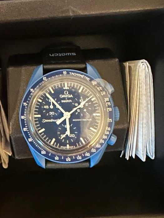 Omega x Swatch Moonswatch SO33N100 – Misja Neptun Limitowana