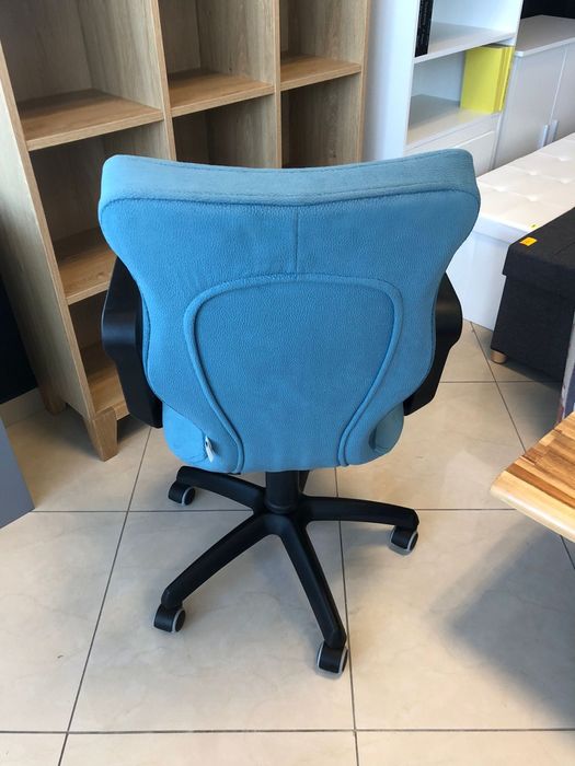 Krzesło fotel obrotowy zdrowotny Entelo Meblik  prezent  profilowane