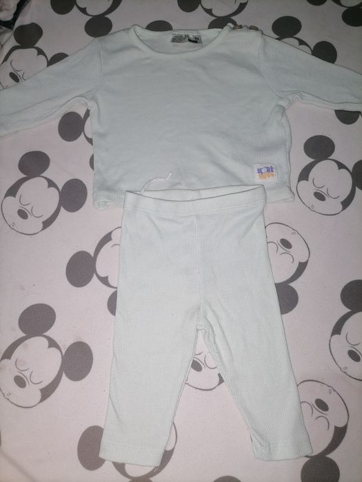 Conjunto blusa e leggins