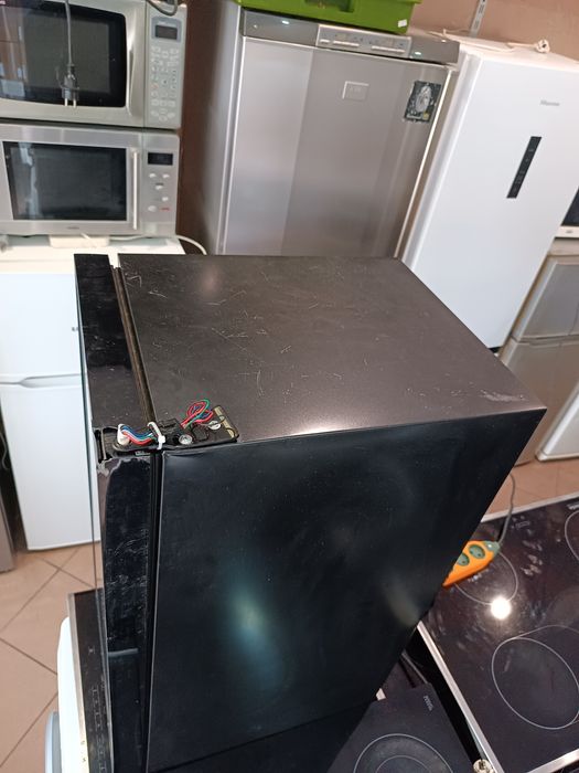 Холодильник вітрина