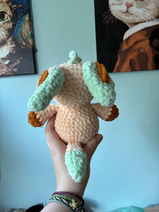 Pluszowy Leafeon na szydełku - Pokemon