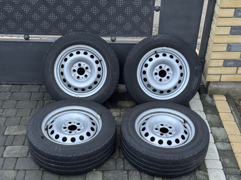 Комплект дисків з резиною R16 Mercedes Vito W447 W639 V class оригінал