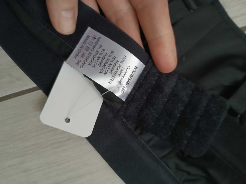 Stanik biustonosz sportowy czarny S