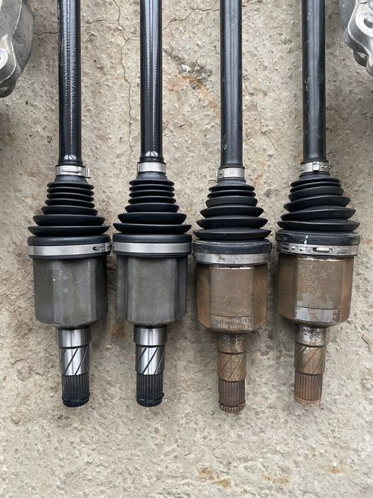 Полуось передняя Tesla Model Y Model 3