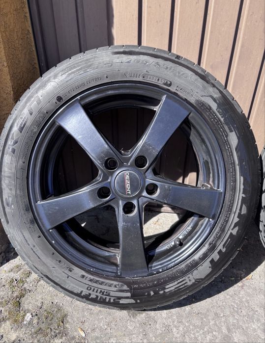 Felgi Aluminiowe DEZENT 16" 5x114.3 + Opony Letnie Falken