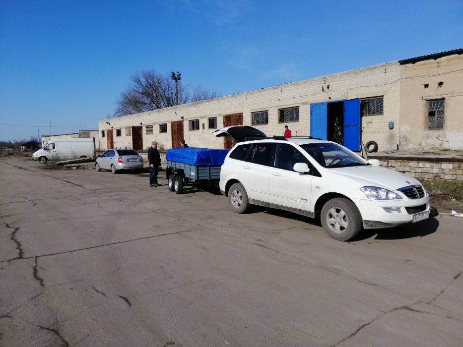 Прицеп Двухосний Гальмівний КРД 128 для легкового авто чи буса.