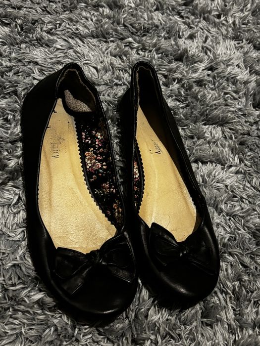 czarne baleriny z kokardą