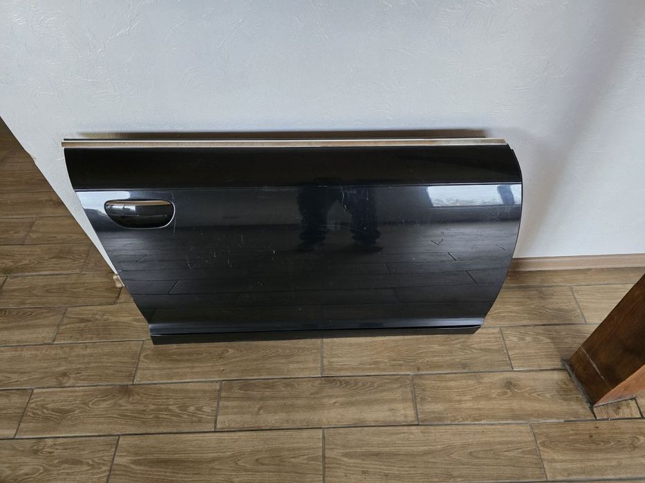 Двері Audi A6 C6 2004-2011