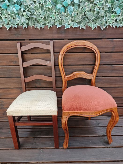 Cadeira em pinho bordeaux ou beje