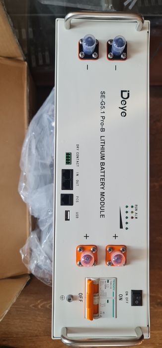 Акумуляторна батарея Deye SE-G5.1Pro-B (LiFePO4 51,2V 100Ah)