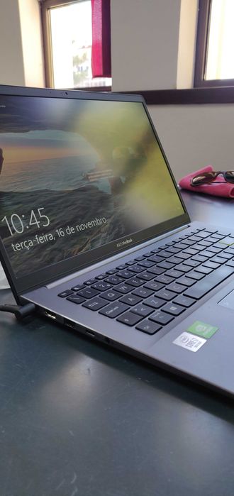 ASUS VivoBook S14 S433JQ Ultrabook with Core i7 and Dedicated NVIDIA Graphics64585237998979120