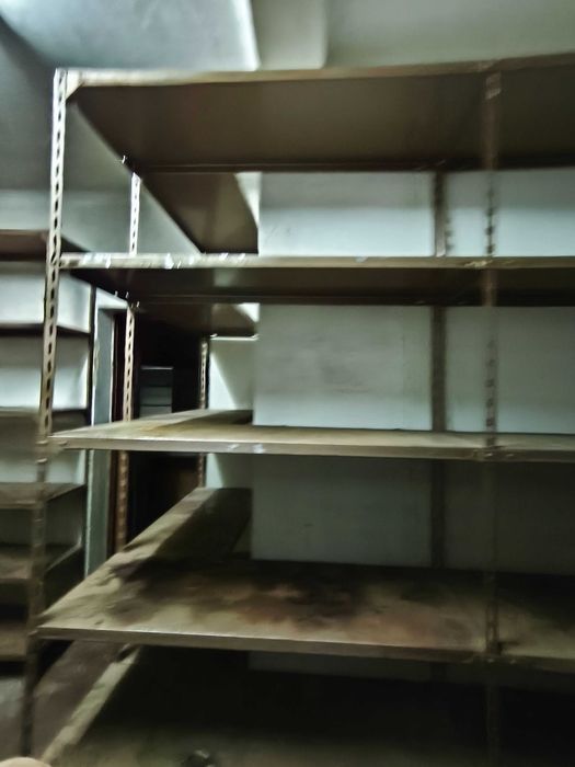 Estantes para Armazém ou Estabelecimento Comercial