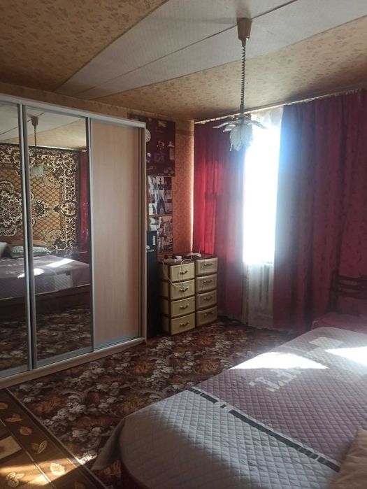 Продаж 147м будинку+будиночок для батьків з газовим опаленням.