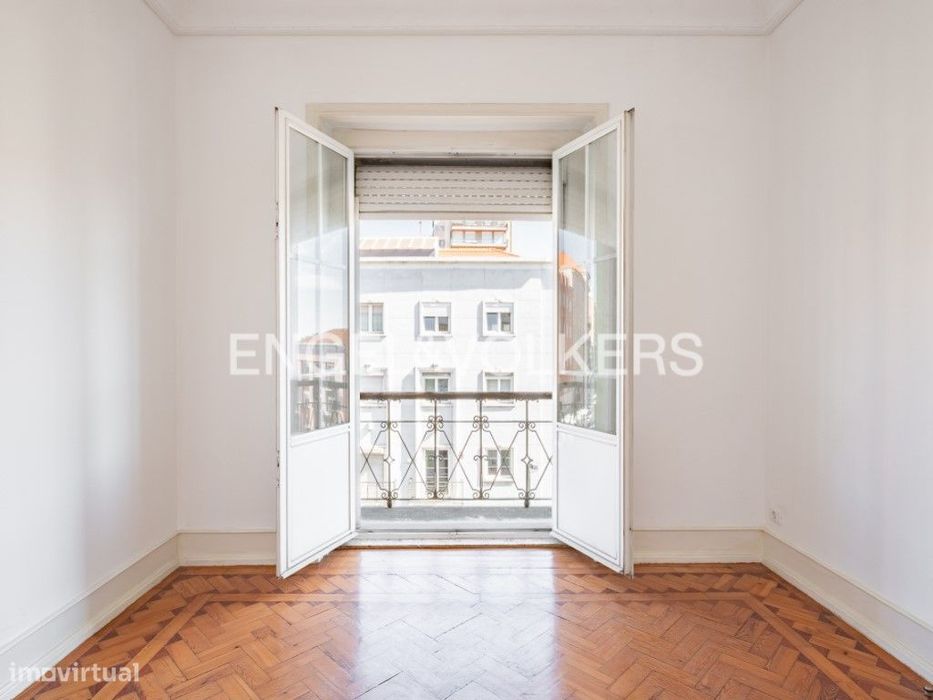 Magnífico apartamento T3+2 com vista ao rio!