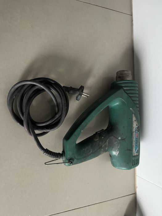 Varias maquinas eletricas berbequim etc .