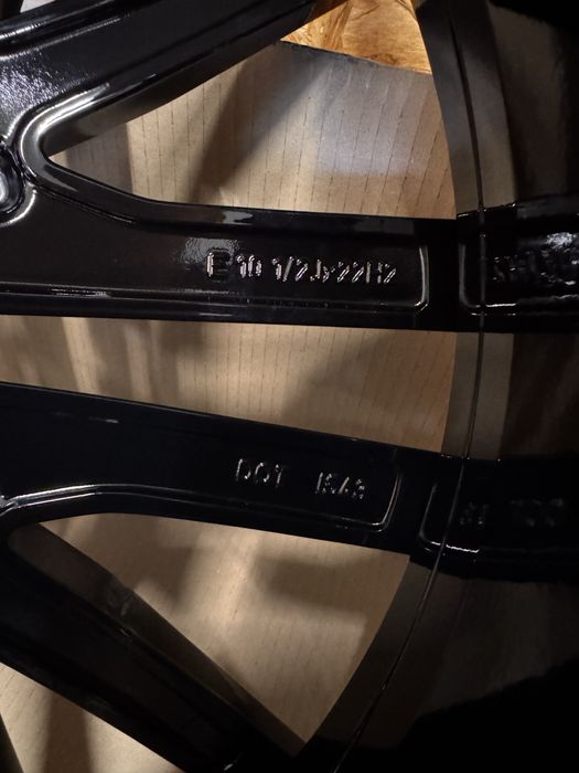 Нові Оригінальні ДИСКИ BMW X5 G05 R22 X6 G06 R22 M-paket 742m style .