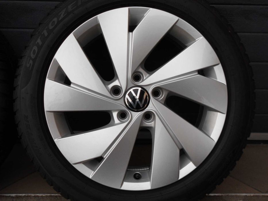 ! Koła zimowe aluminiowe 17 5x112 Oryg Vw Golf VIII 5H0  SUPER STAN