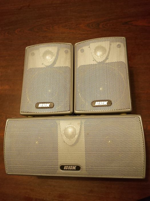 Акустическая колонка домашнего кинотеатра