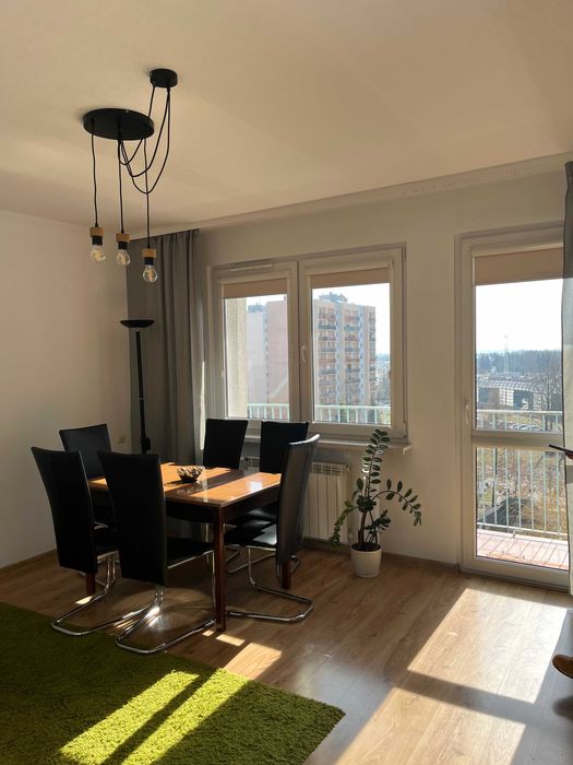 Sprzedam mieszkanie 3 pokoje Krosno w centrum ul Grodzka winda 68.6 m2