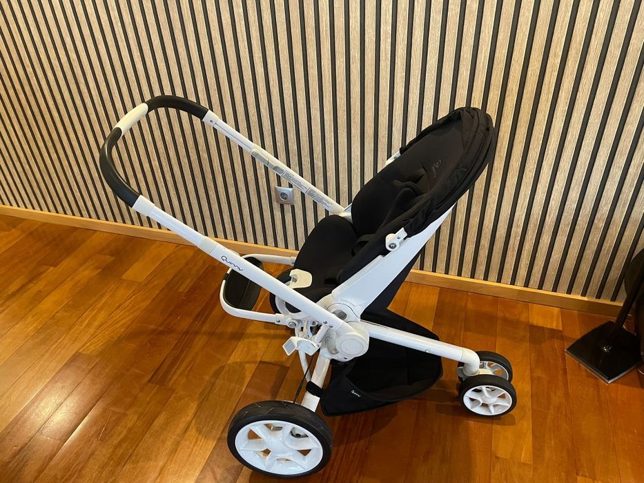 Carrinho Quinny de bebé como novo