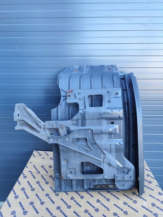 BŁOTNIK SCANIA NEXT GEN 2310282 2626004