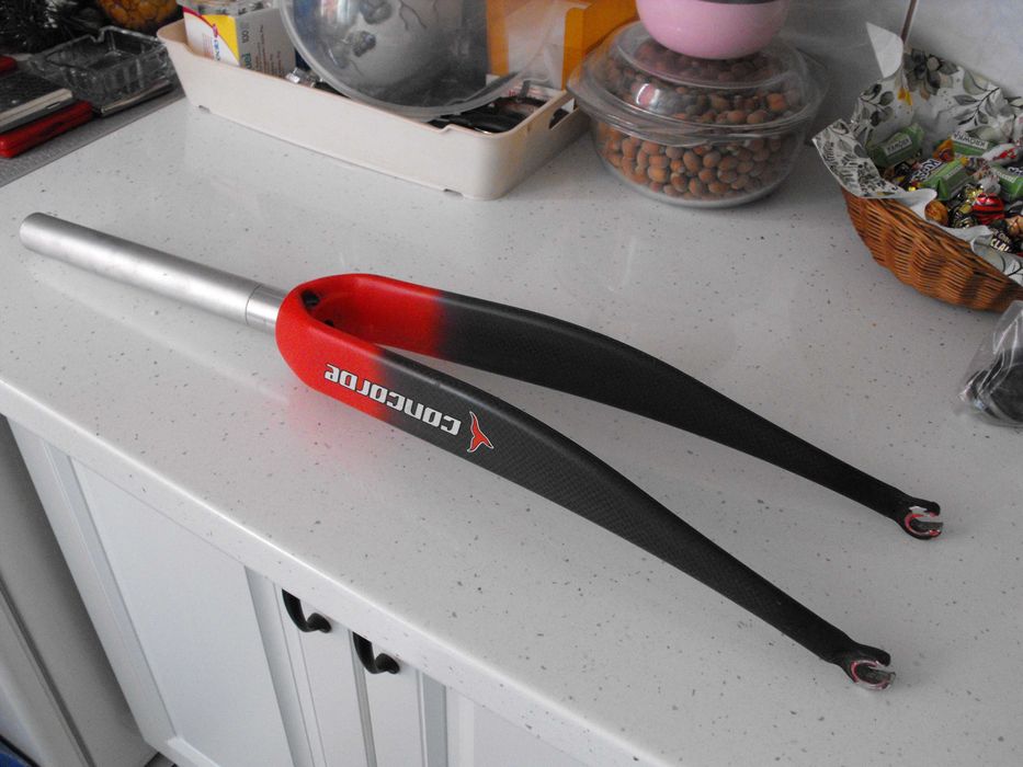 widelec carbonowy CONCORDE