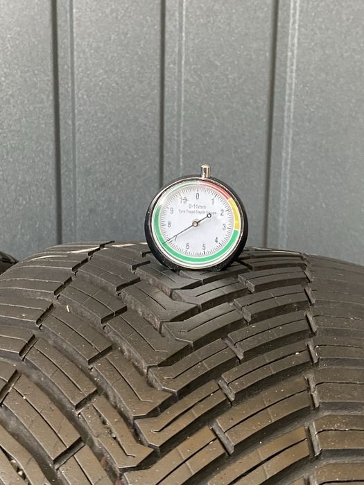 Шини Всесезонні  Пара 235/35 R19 Continental 2020) 7мм