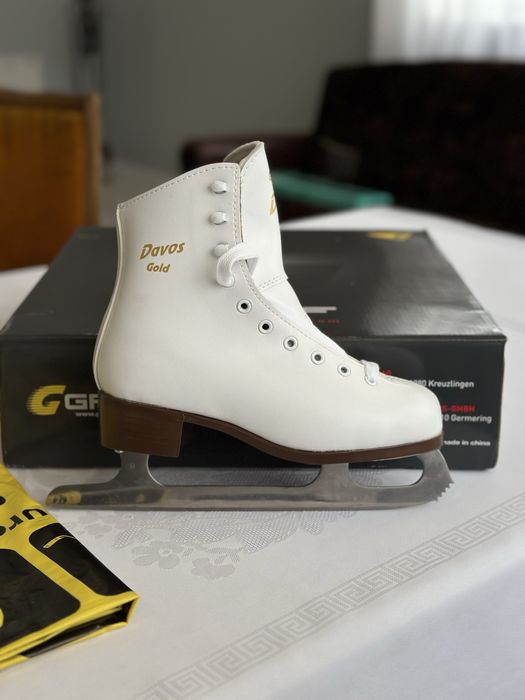 Дитячі коньки GRAF нові