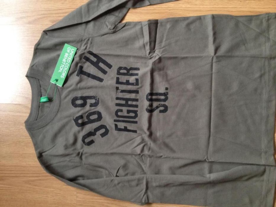 Camisola verde escuro da benetton nova com etiqueta menino-8-9anos